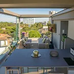 Attico Esclusivo A 300m Dal Mare Apartman
